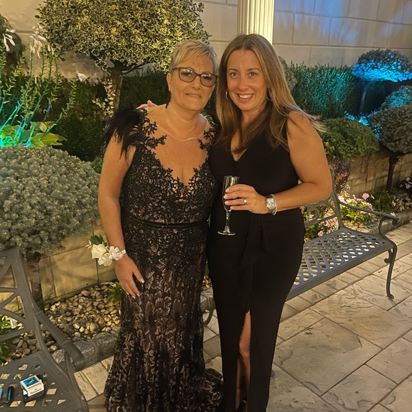 Mac Duggal Evening Gown, size 16 worn once to my son's wedding. Very comfy - Picture 3 of 3